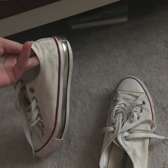 white converse with a little bit of sharpie - Picture 5 of 5